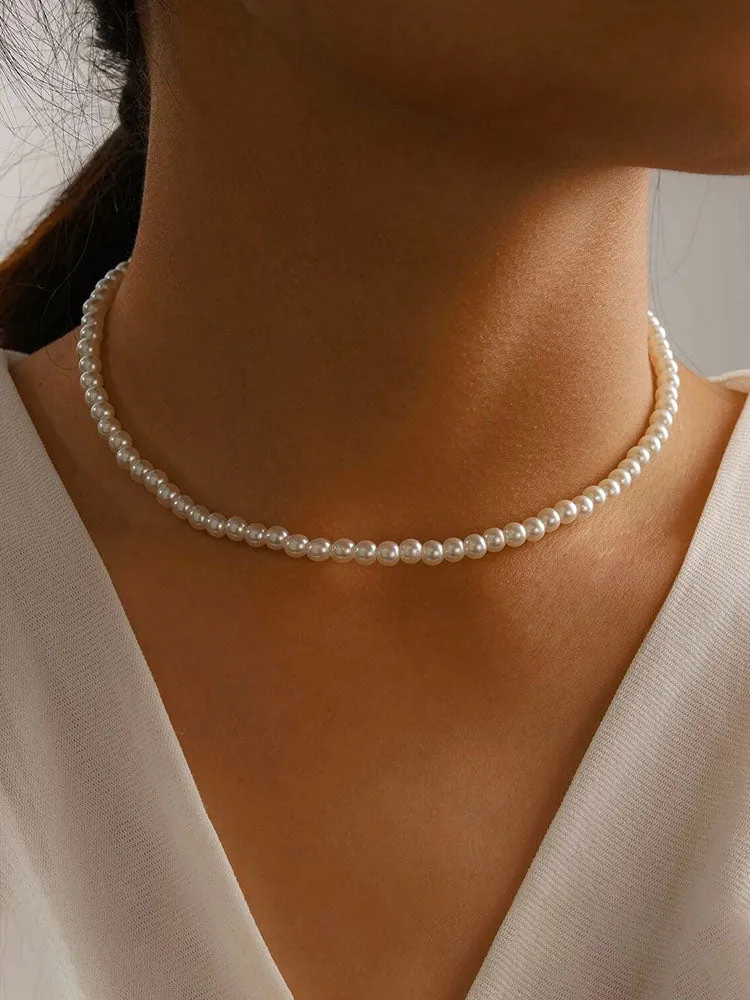 Elegant Imitation Pearl Stitching Necklaces